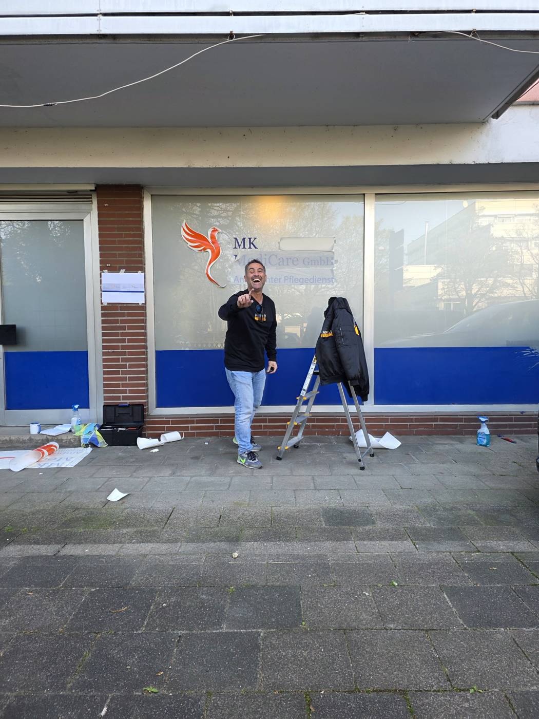 Wandbeschriftung – Manolo Werbung Offenbach